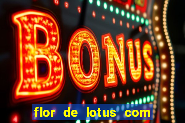 flor de lotus com lua tatuagem